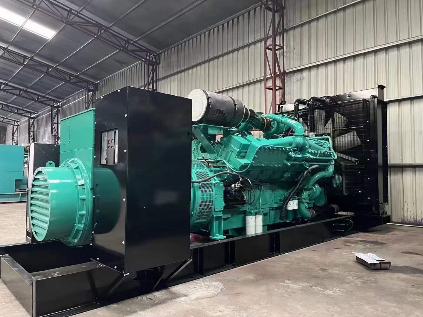 延吉如何降低 800kW 柴油发电机输出电流的波动？