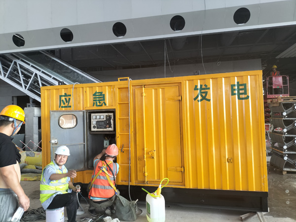 延吉怎样判断空气滤清器是否需要更换？